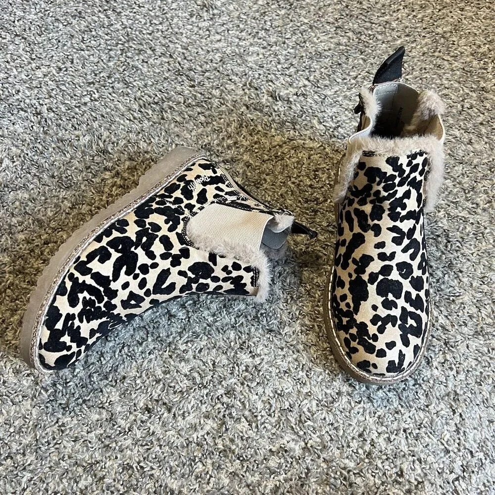 Blowfish Malibu Chillin Ankle Chelsea Boots Size 6 Brown Leopard Sherpa Trim New